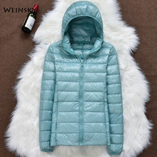 Load image into Gallery viewer, Hiver femmes ultraléger mince doudoune blanc canard vers le bas à capuche vestes à manches longues manteau chaud Parka femme Portable Outwear
